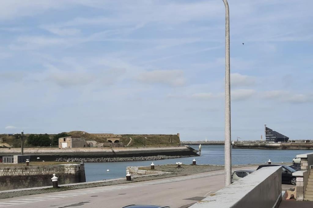 Appartement Vue Mer Calais Exterior photo