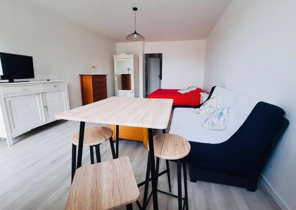Appartement Vue Mer Calais Exterior photo